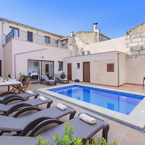 Sa Placeta New Reformed Large Town House With Pool Сasa de vacaciones