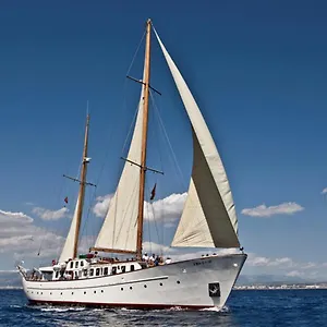  Botel Southern Cross Spanien
